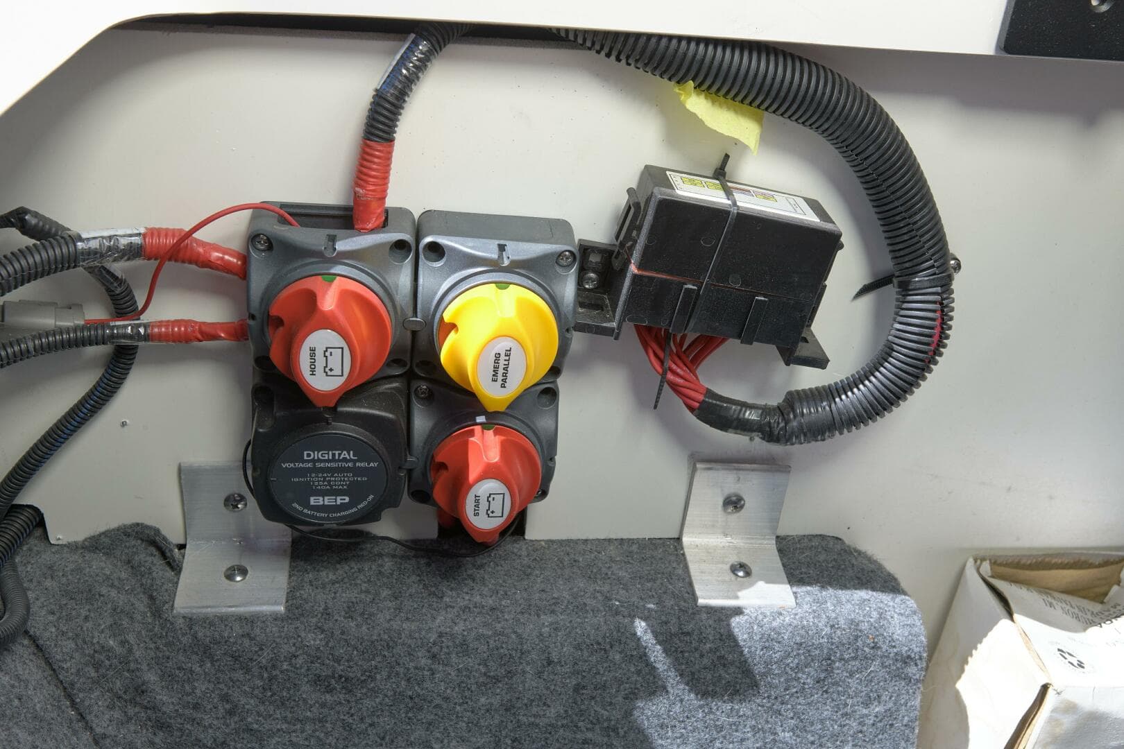 2023 Yamaha Boats 252S — photo 78