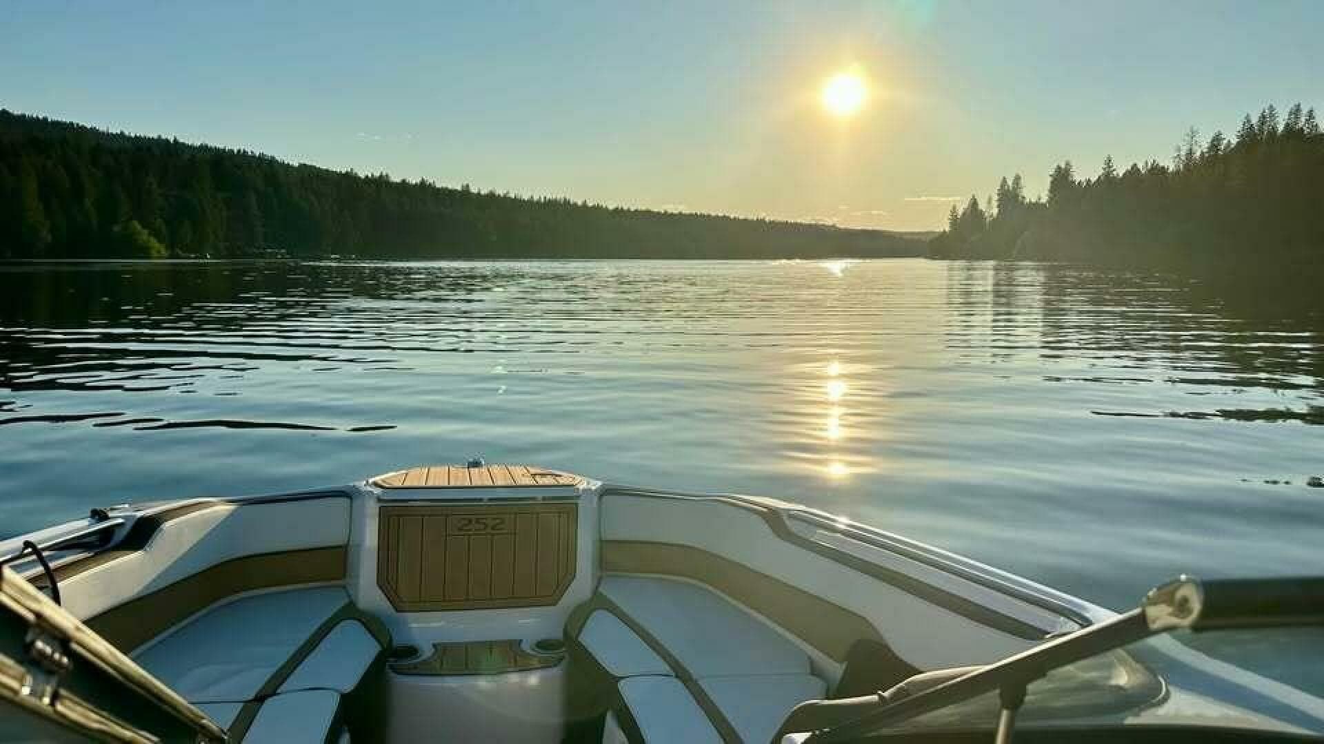 2023 Yamaha Boats 252S — photo 14