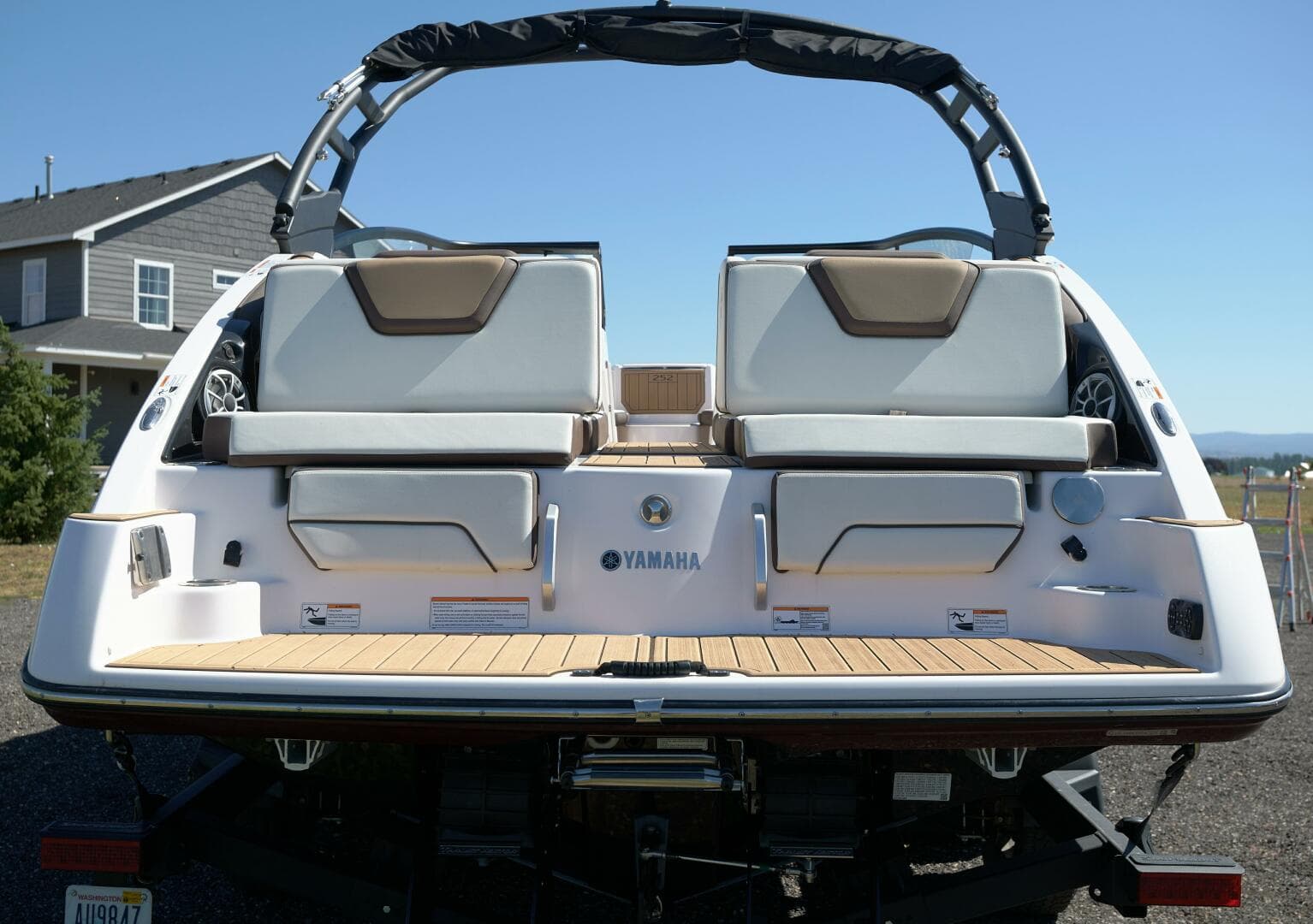 2023 Yamaha Boats 252S — photo 24