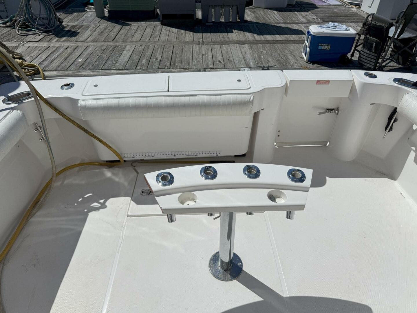 2005 Luhrs 36 Convertible — photo 22