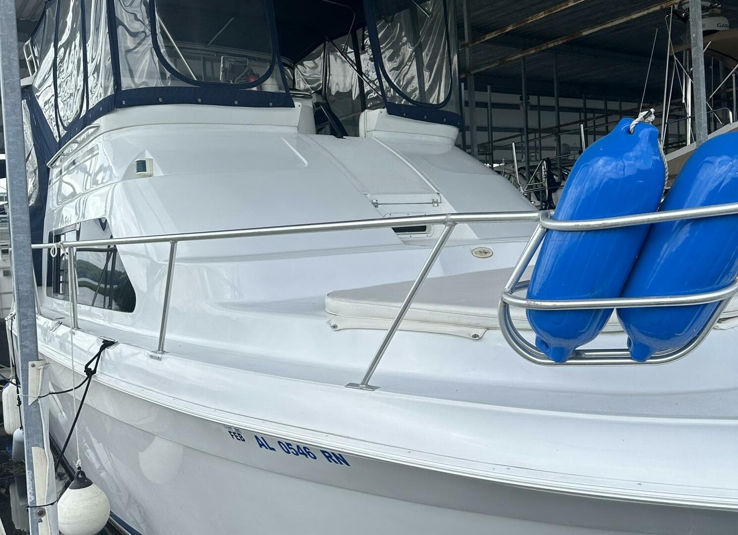 1997 Mainship 34 Aft Cabin