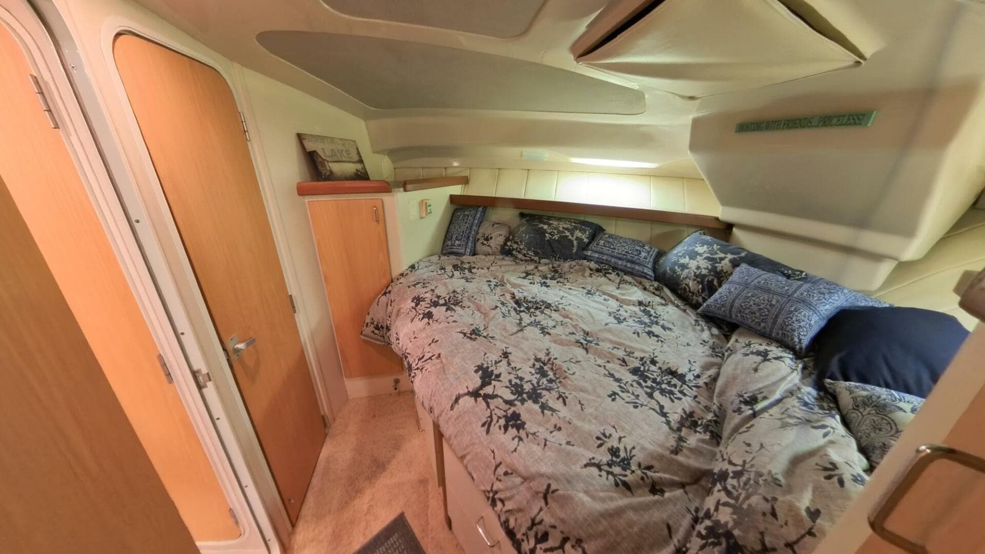 1997 Mainship 34 Aft Cabin — photo 28