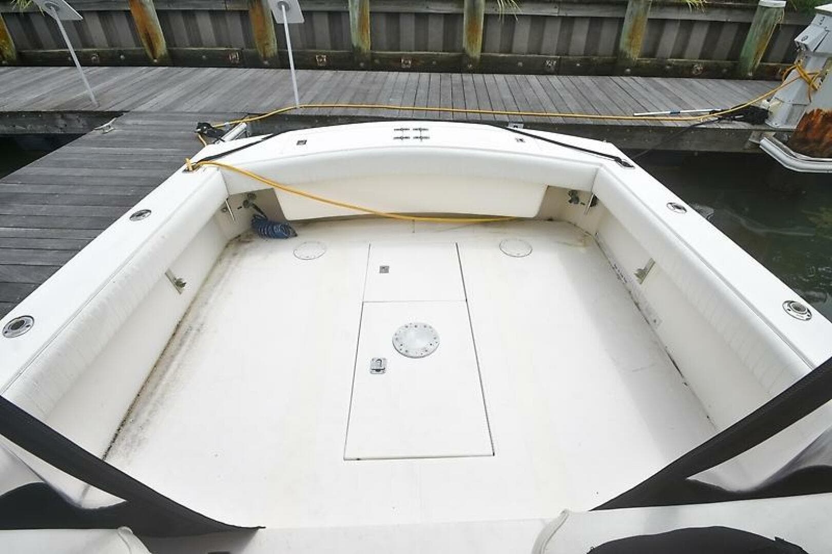 1998 Albemarle 285 Express — photo 12