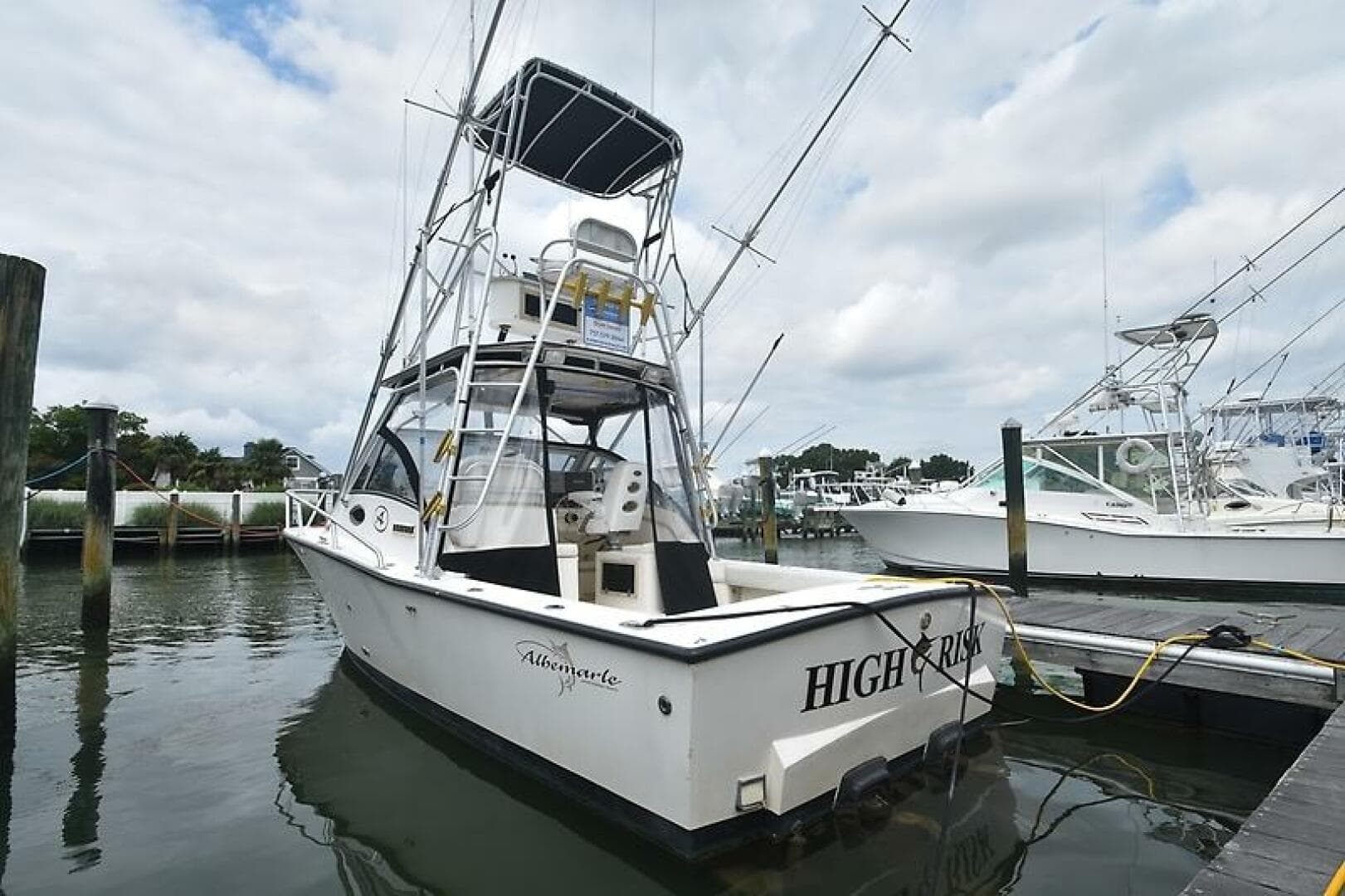 1998 Albemarle 285 Express — photo 8