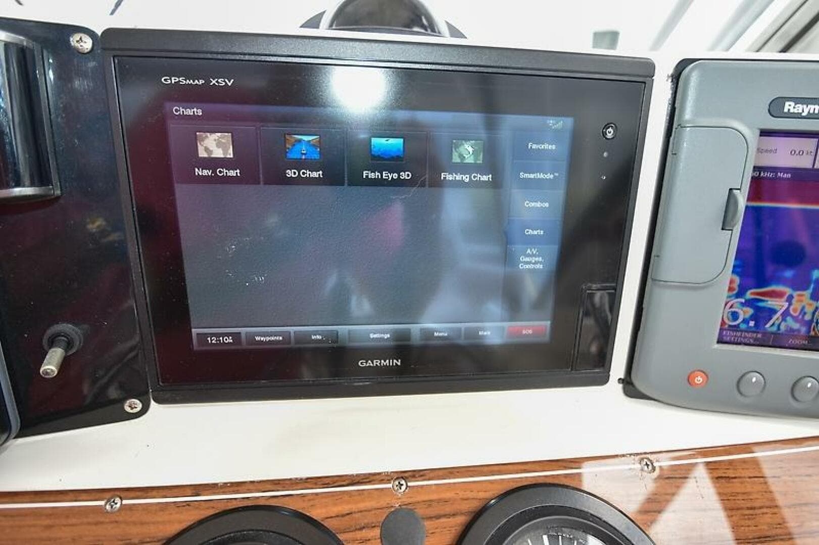 1998 Albemarle 285 Express — photo 28