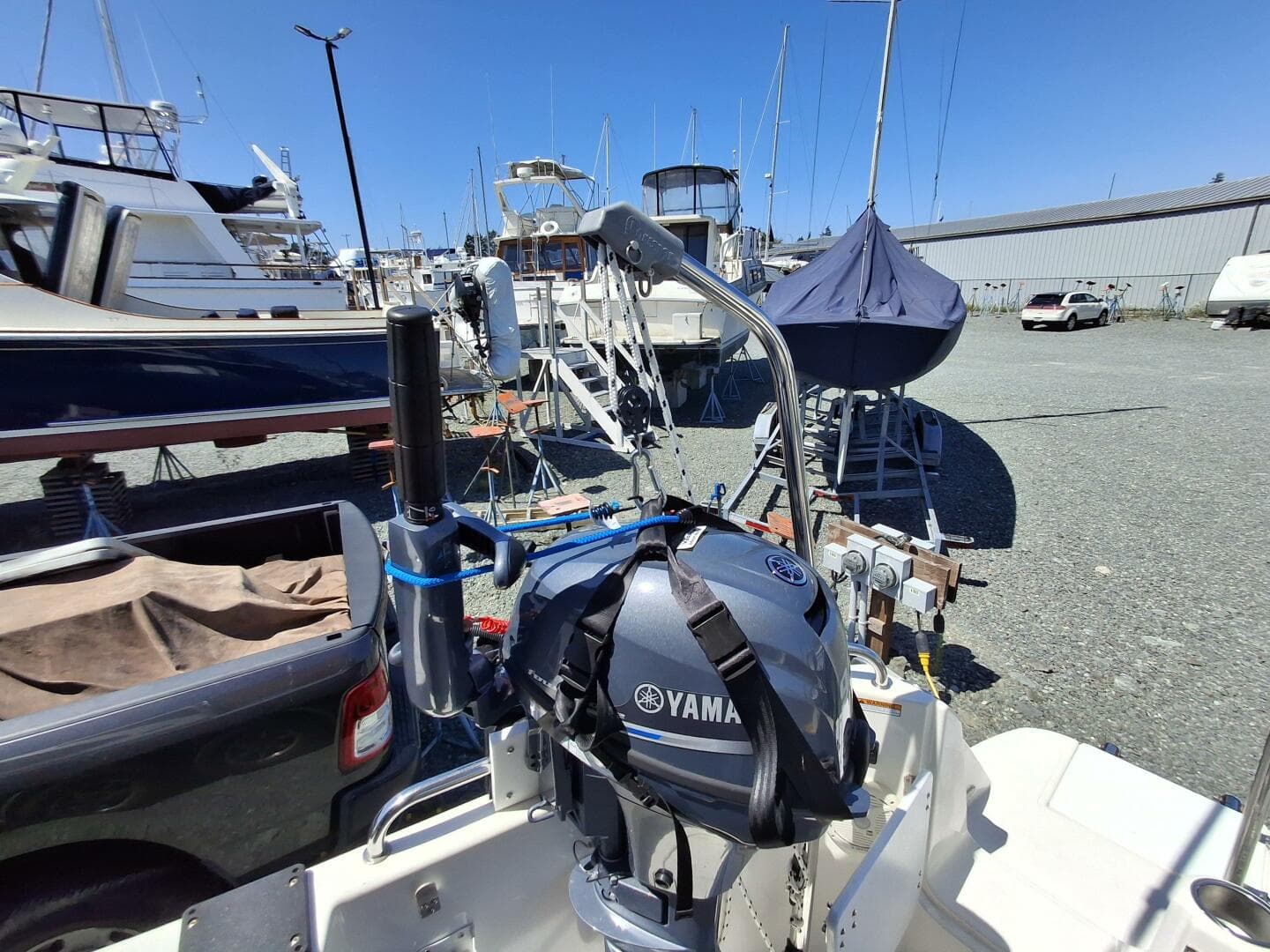 2017 Cutwater C-24 — photo 24