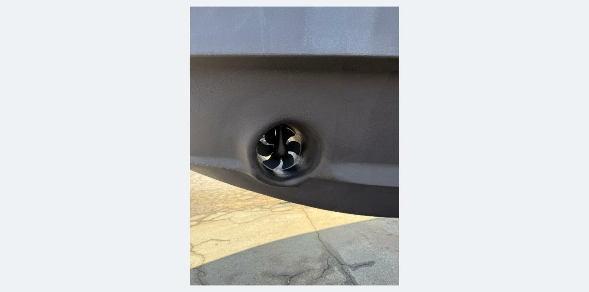 2000 Tiara Yachts 5200 Express — photo 55