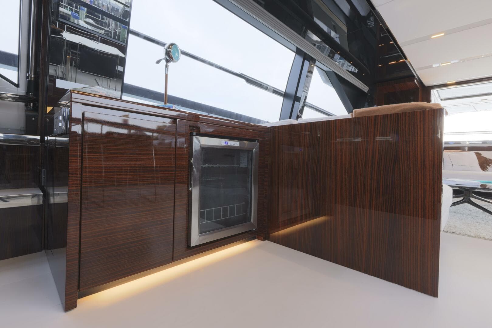 2021 Riva Folgore — photo 23