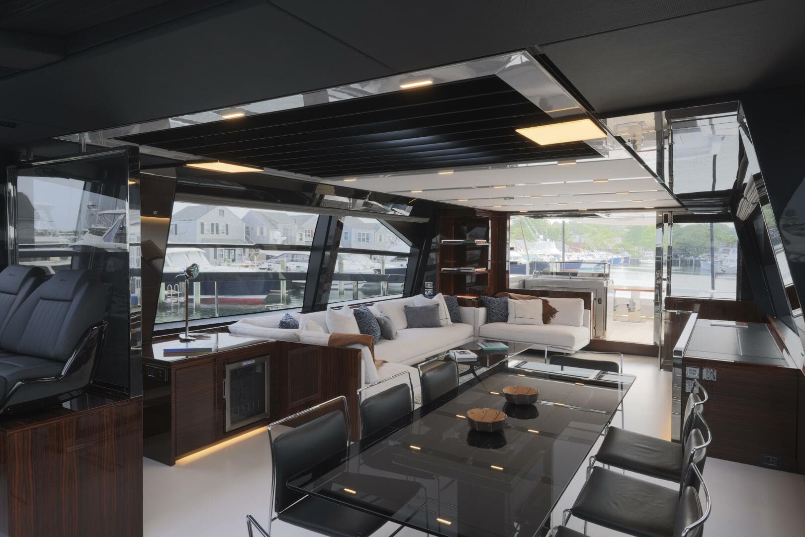 2021 Riva Folgore — photo 19