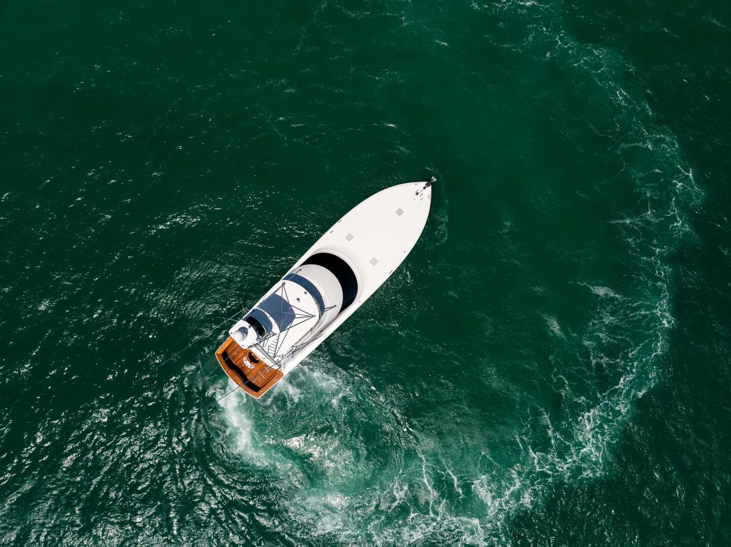 2011 Viking 70 Convertible — photo 22