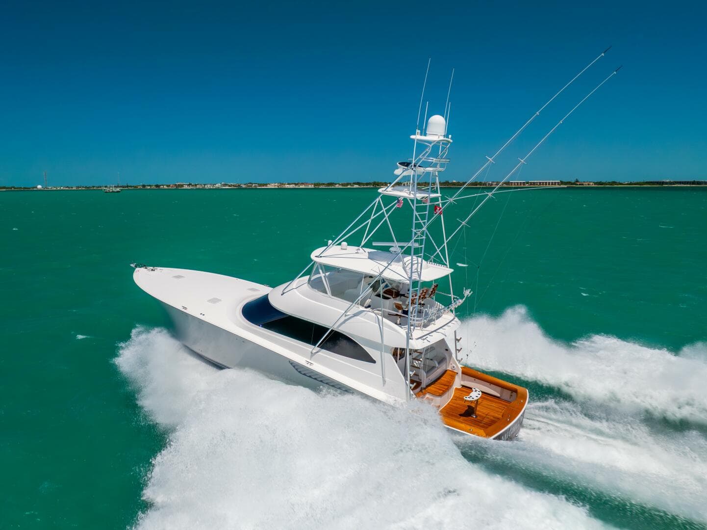 2011 Viking 70 Convertible — photo 5