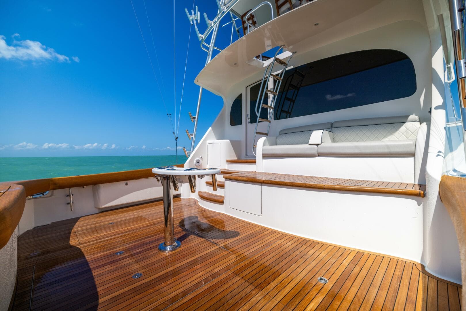 2011 Viking 70 Convertible — photo 72