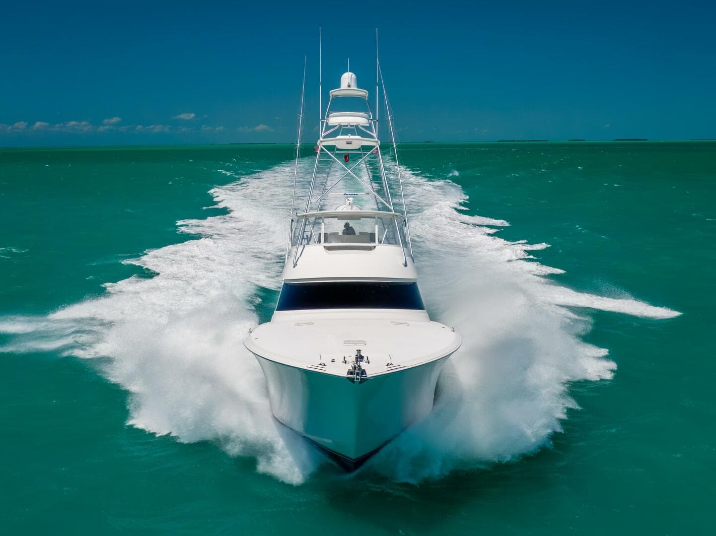 2011 Viking 70 Convertible — photo 9