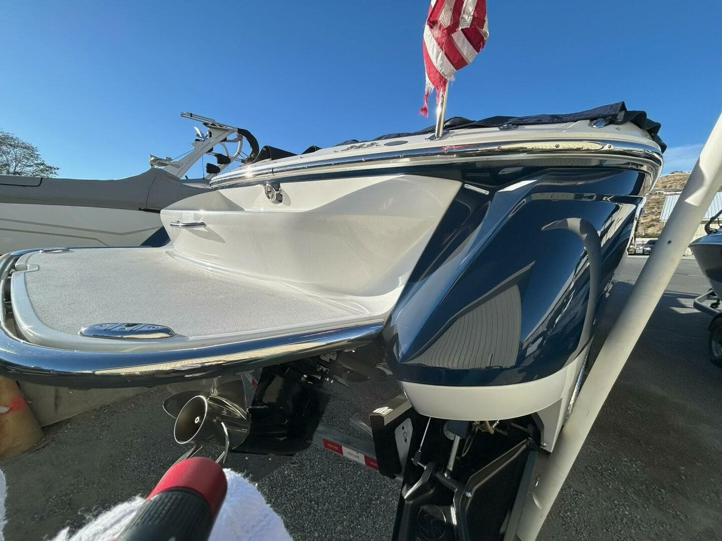 2005 Cobalt 343 — photo 10