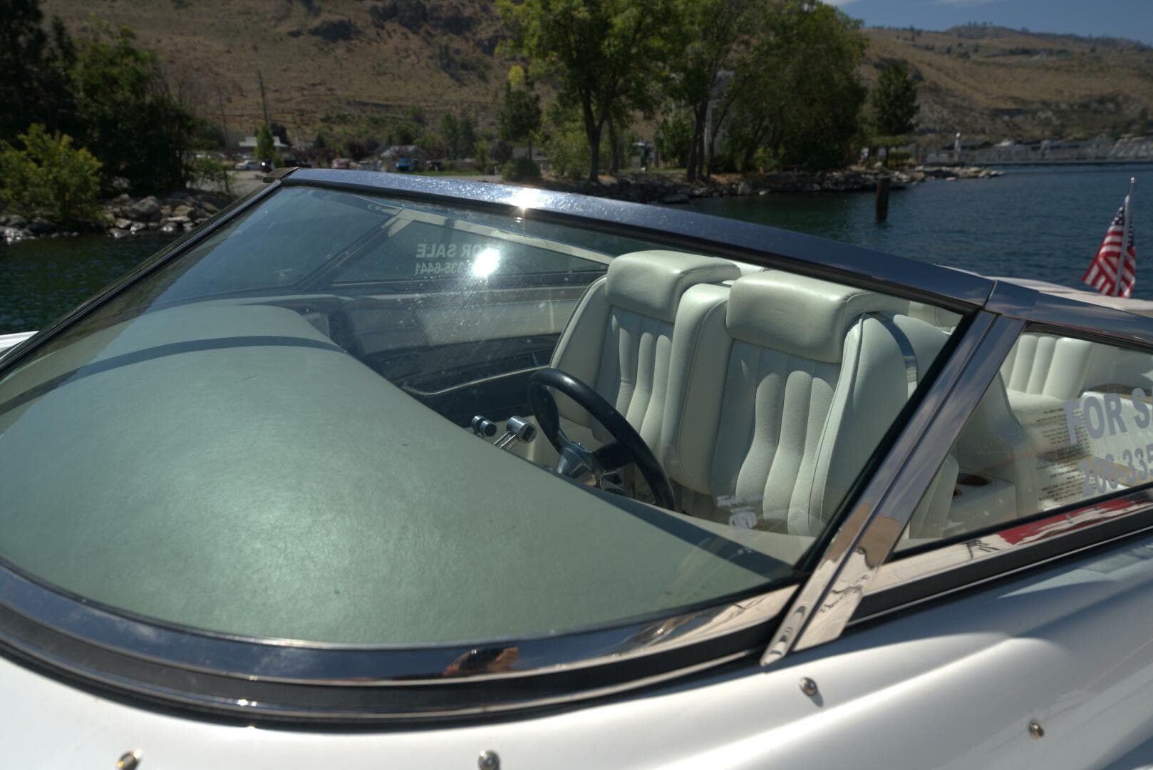 2005 Cobalt 343 — photo 27