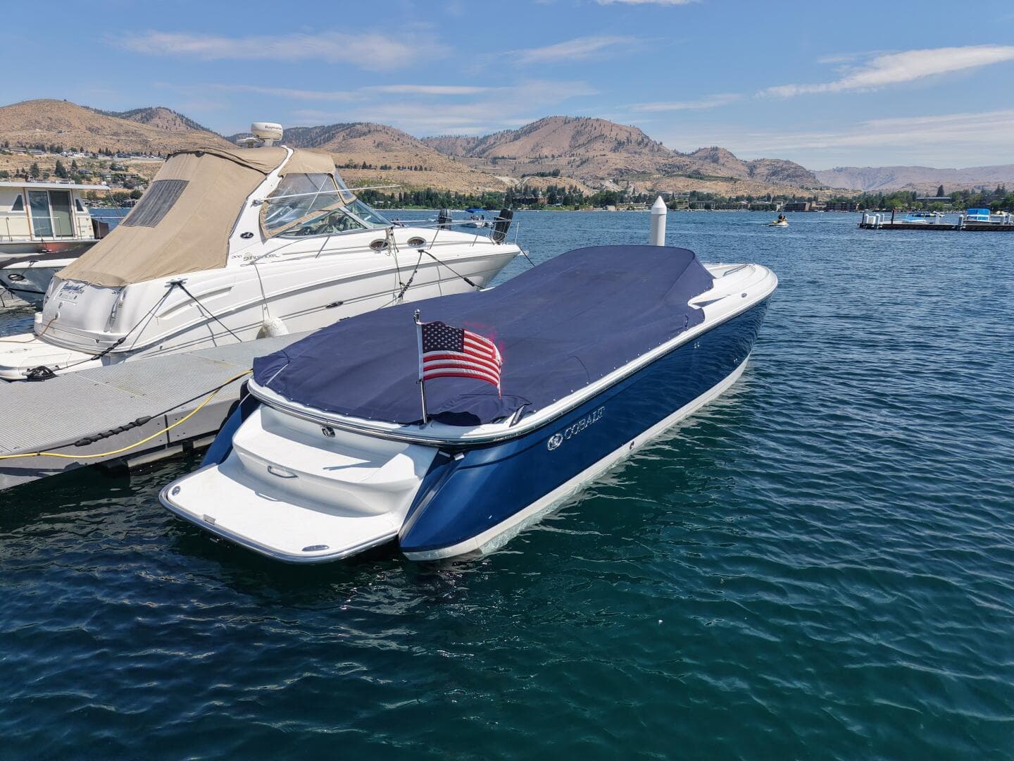 2005 Cobalt 343 — photo 13