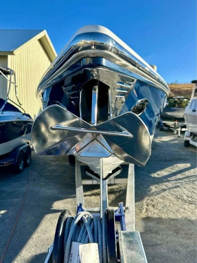 2005 Cobalt 343 — photo 59