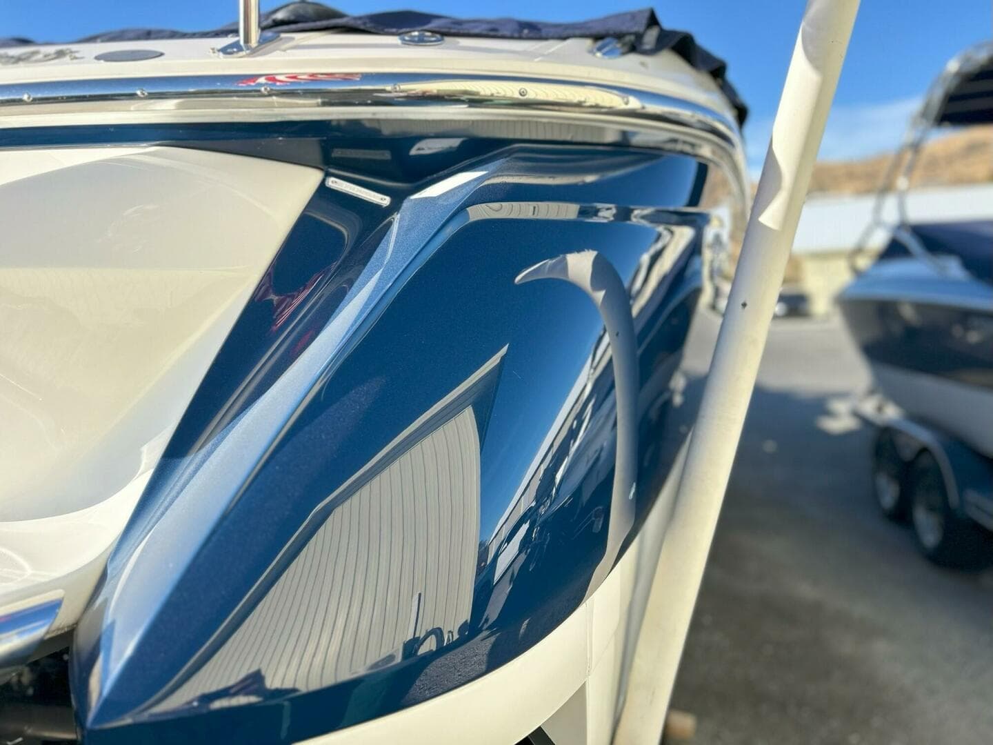 2005 Cobalt 343 — photo 8