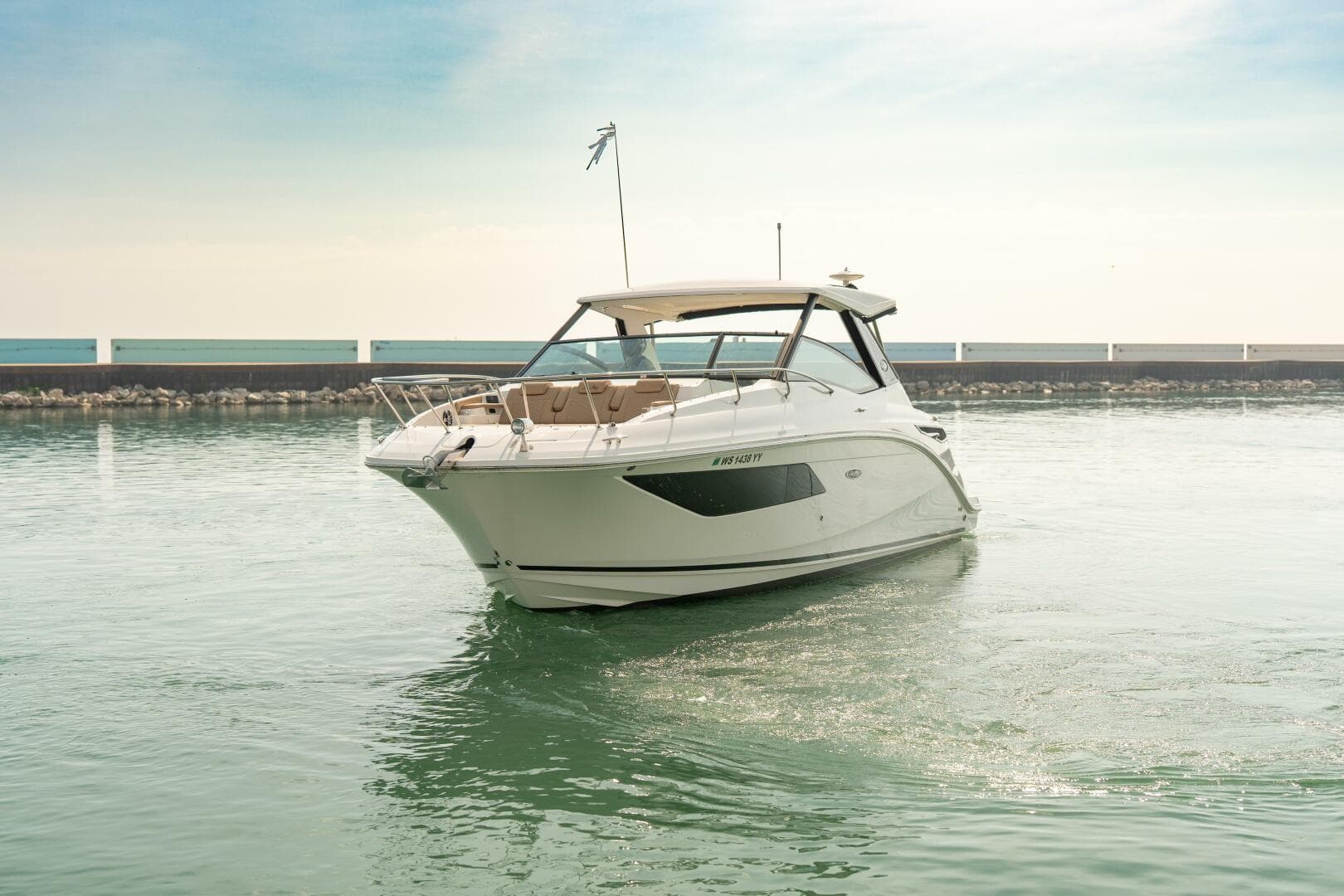2019 Sea Ray 320 Sundancer — photo 13