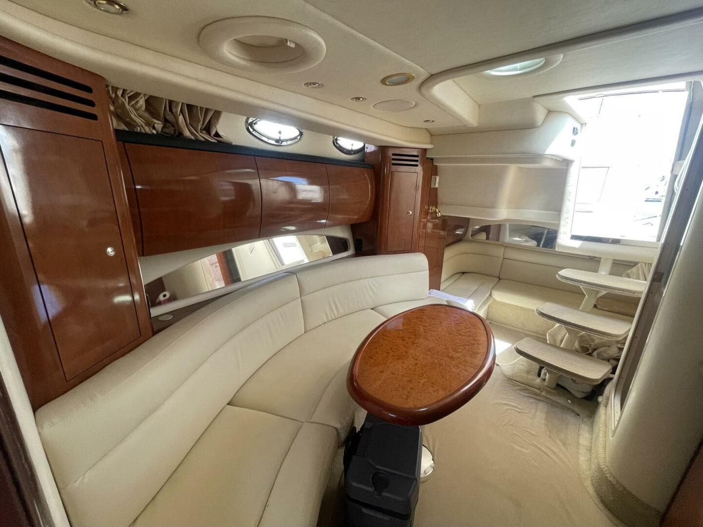 2003 Sea Ray 360 Sundancer — photo 25