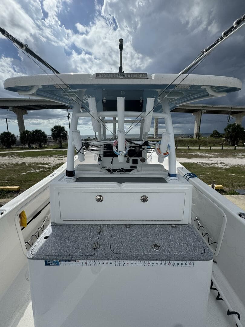 2021 Twin Vee — photo 13