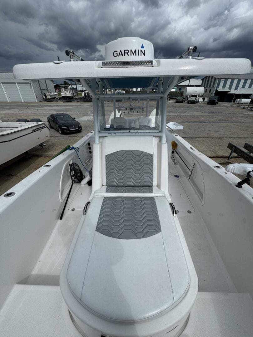 2021 Twin Vee — photo 18