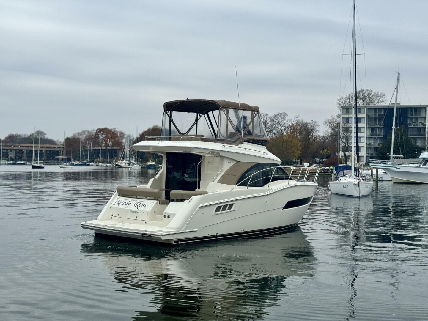 2016 Carver C-34 Command Bridge — photo 6