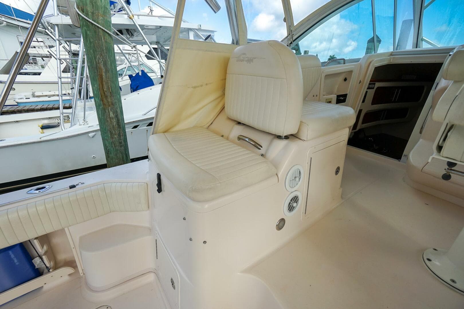 2007 Grady-White Express 360 — photo 27