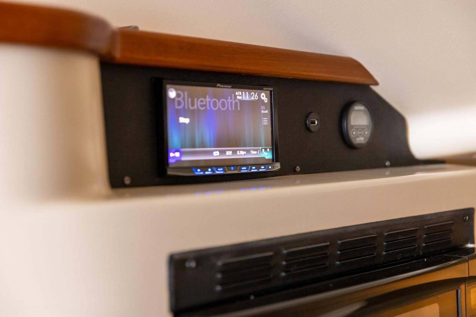 2007 Grady-White Express 360 — photo 56