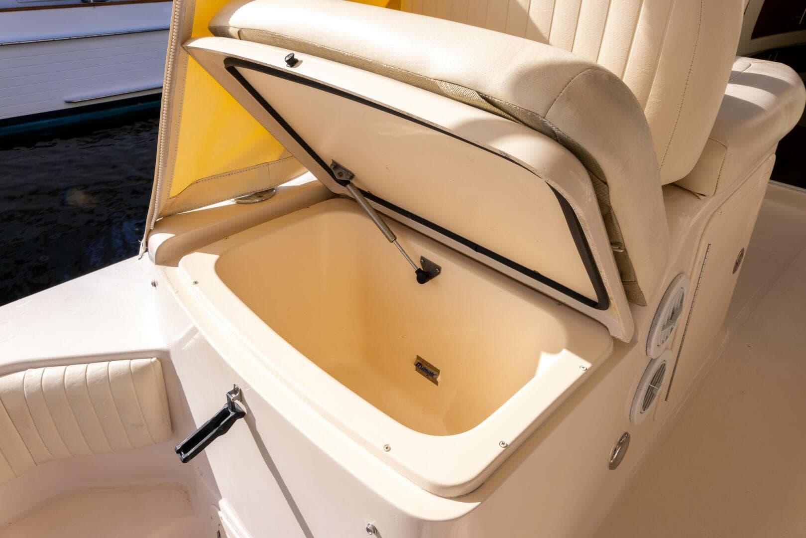 2007 Grady-White Express 360 — photo 66