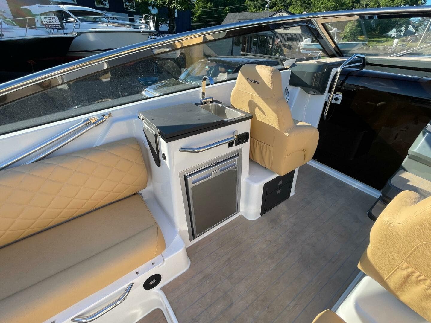 2023 Yamarin 88 DC — photo 6