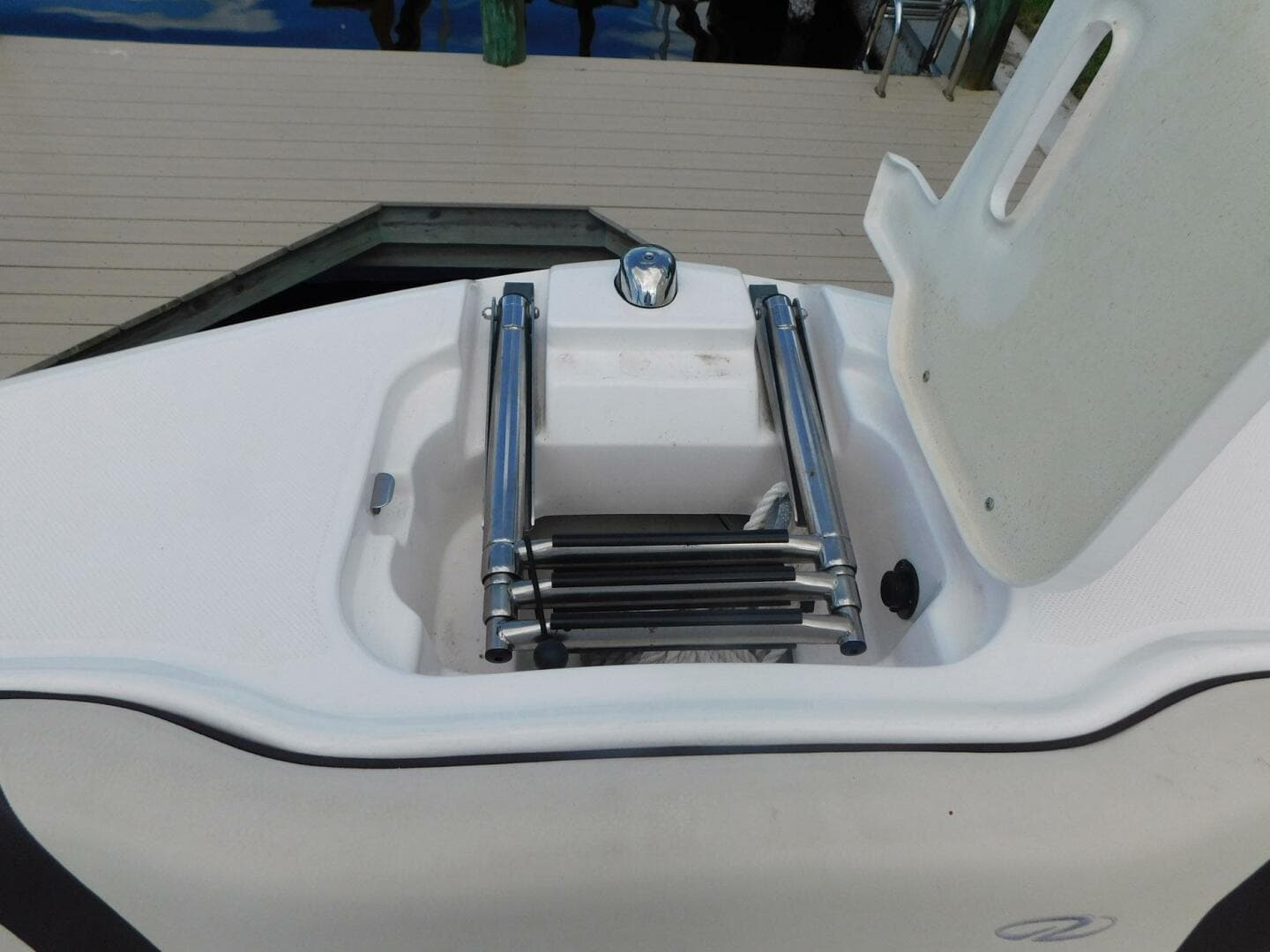 2021 Regal 23 Obx — photo 19