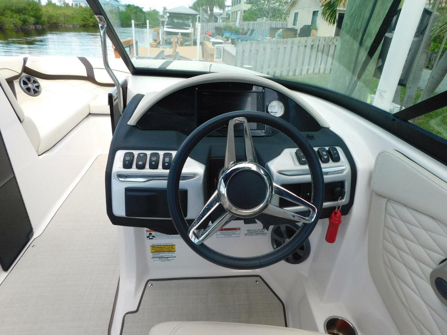 2021 Regal 23 Obx — photo 5