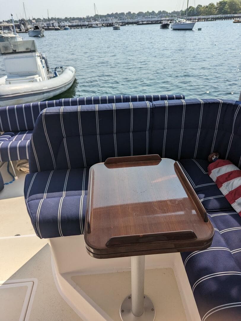 2006 Hunt Surf Hunter 33 — photo 17