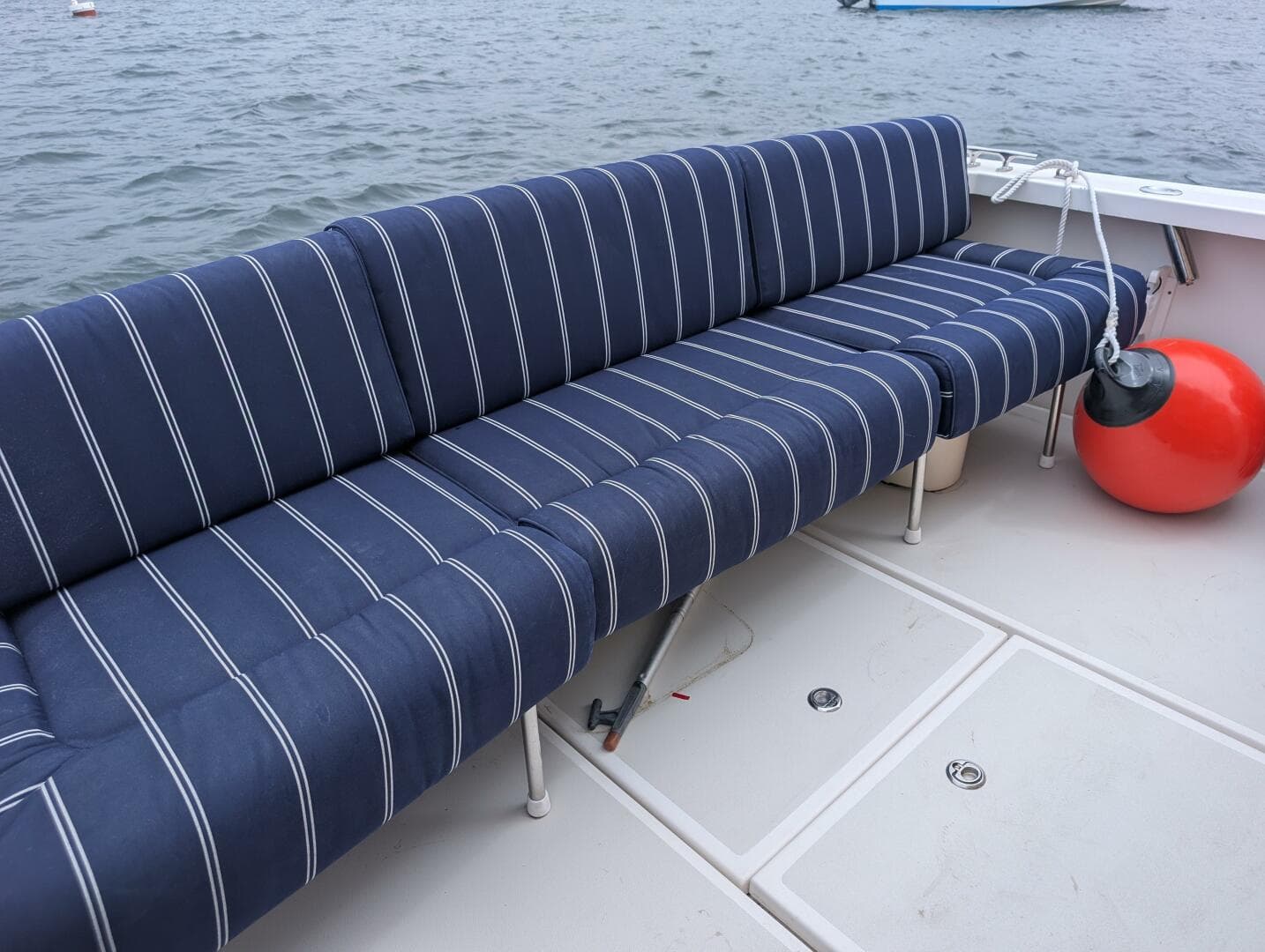 2006 Hunt Surf Hunter 33 — photo 14