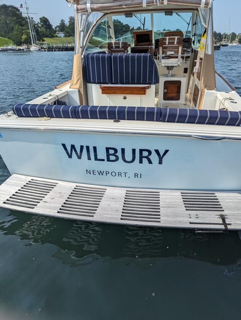 2006 Hunt Surf Hunter 33 — photo 40