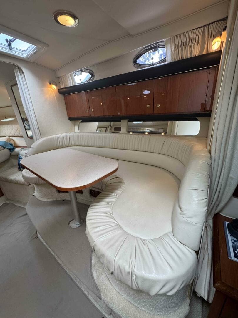 2001 Sea Ray 340 Sundancer — photo 30