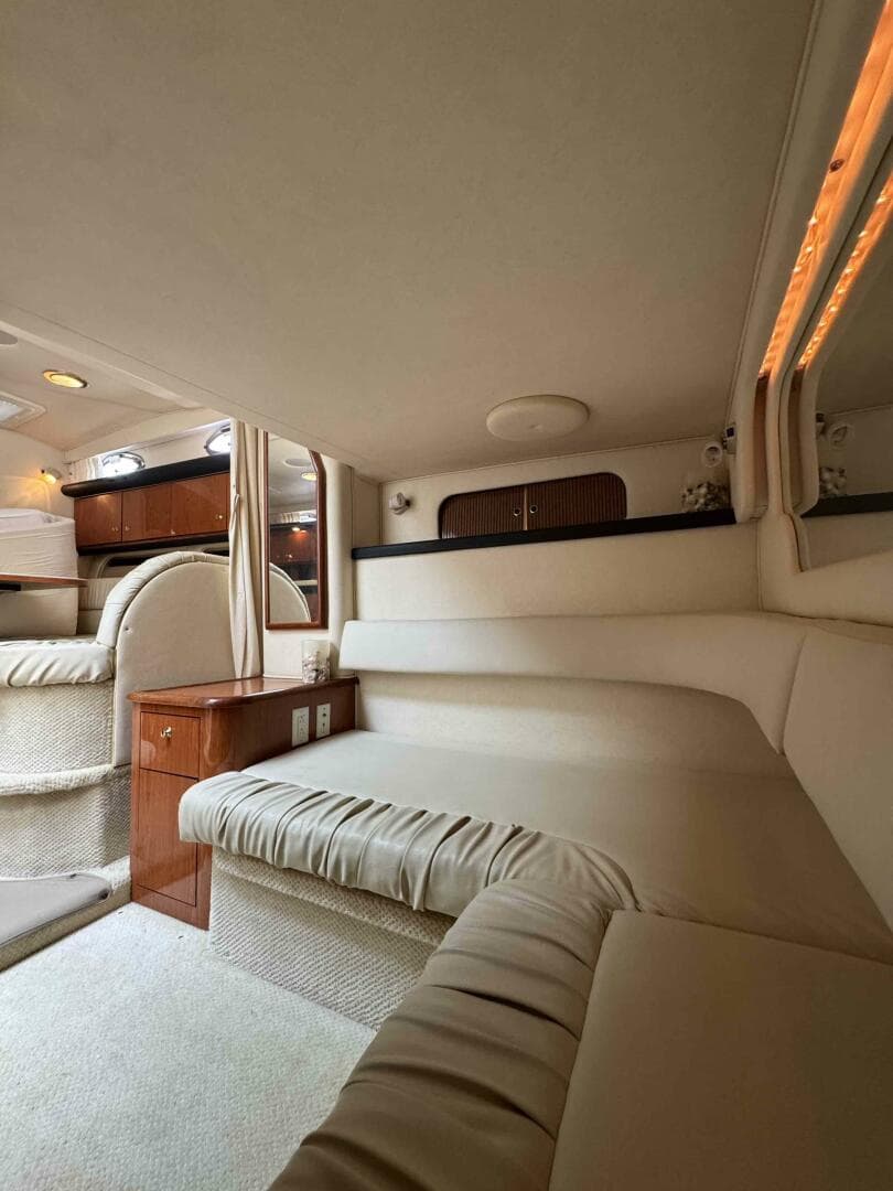 2001 Sea Ray 340 Sundancer — photo 23