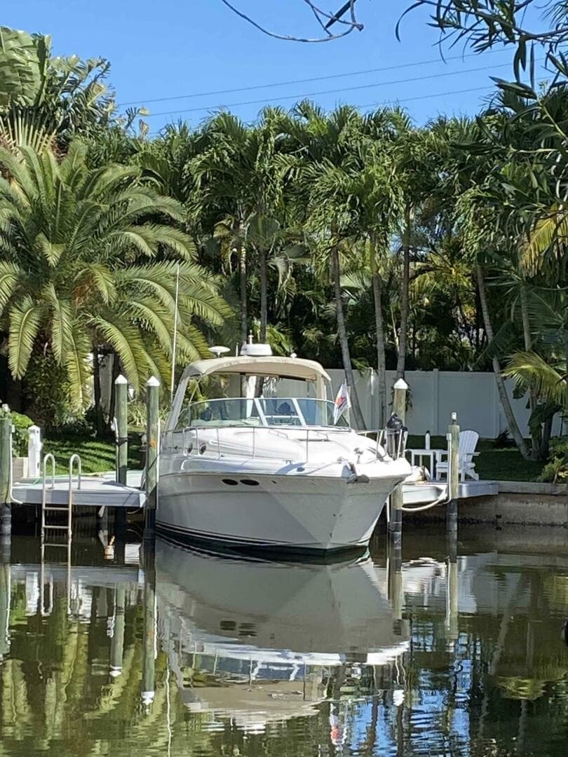 2001 Sea Ray 340 Sundancer — photo 2