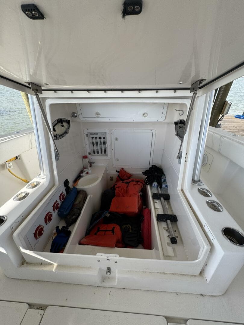 2006 Seavee 34 CC — photo 25