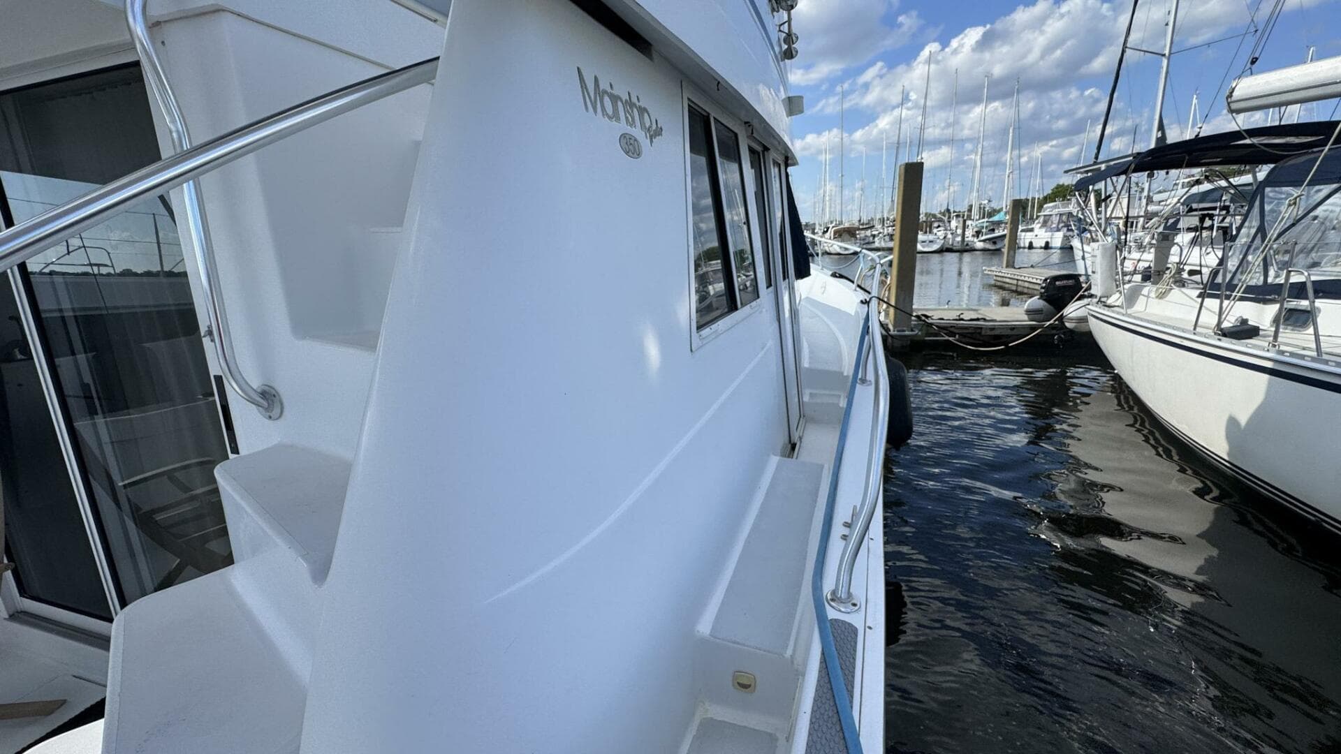 1999 Mainship 350 Trawler — photo 37