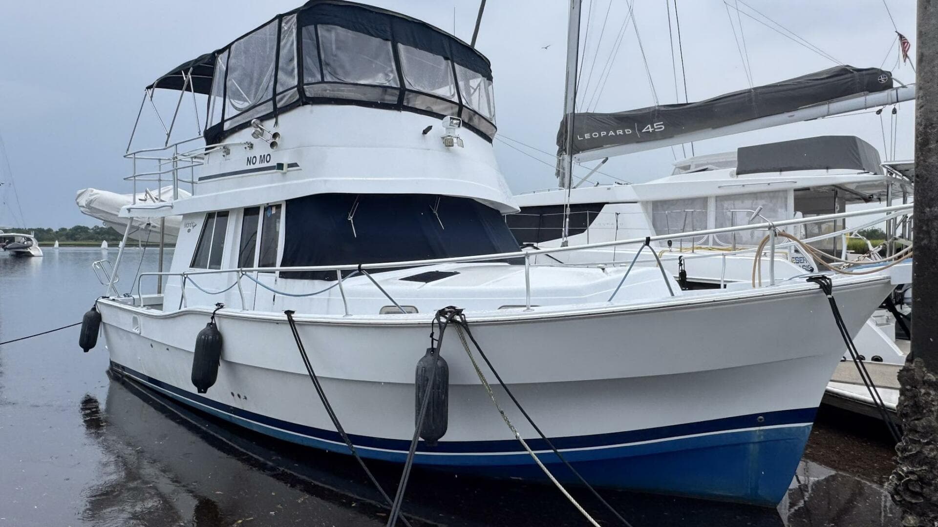 1999 Mainship 350 Trawler