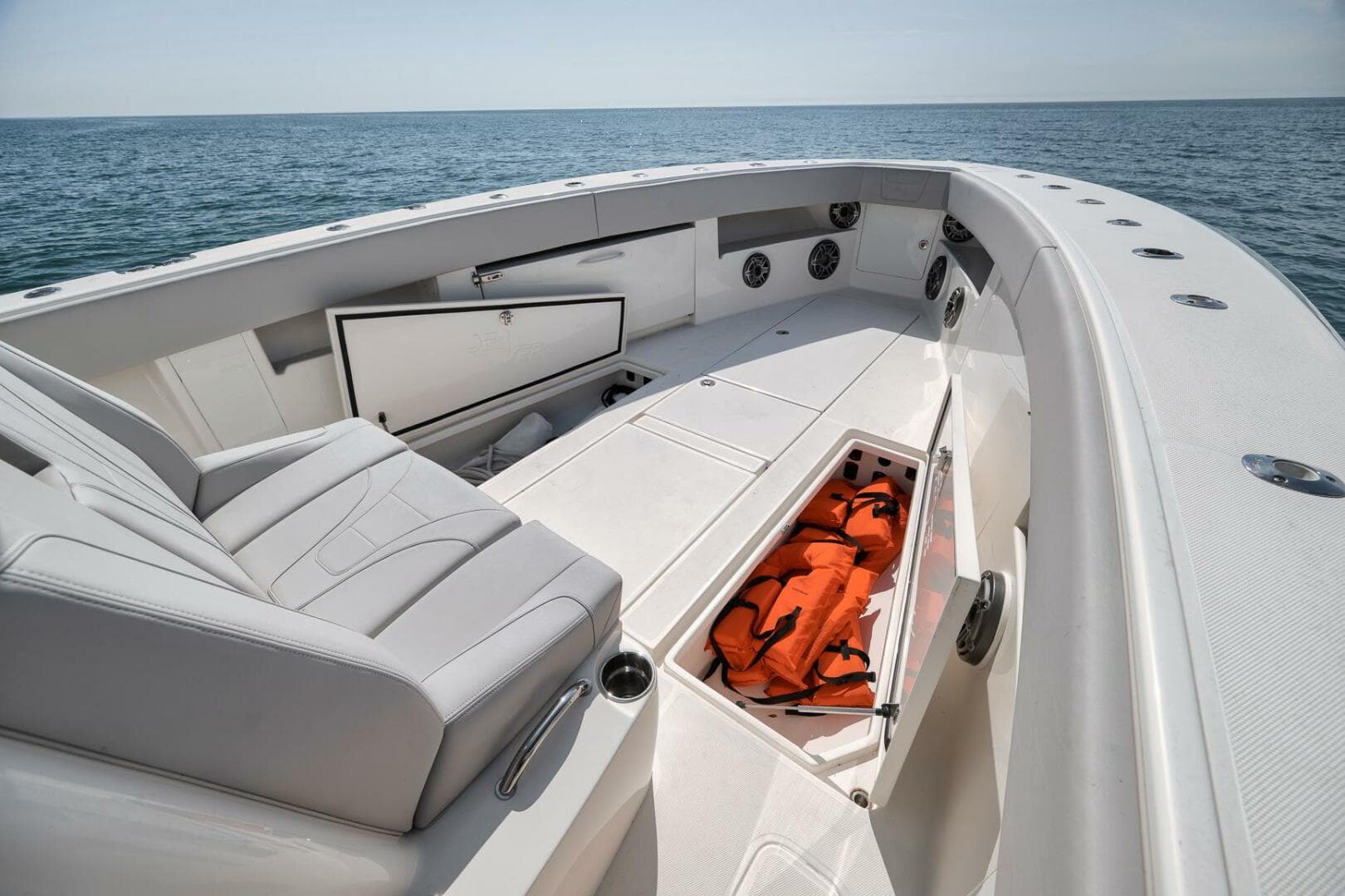 2020 Seavee 39 — photo 22