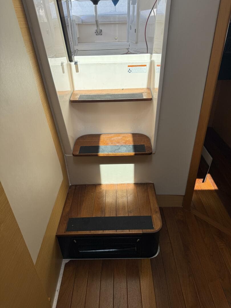 2013 Pursuit 365 Sci — photo 17