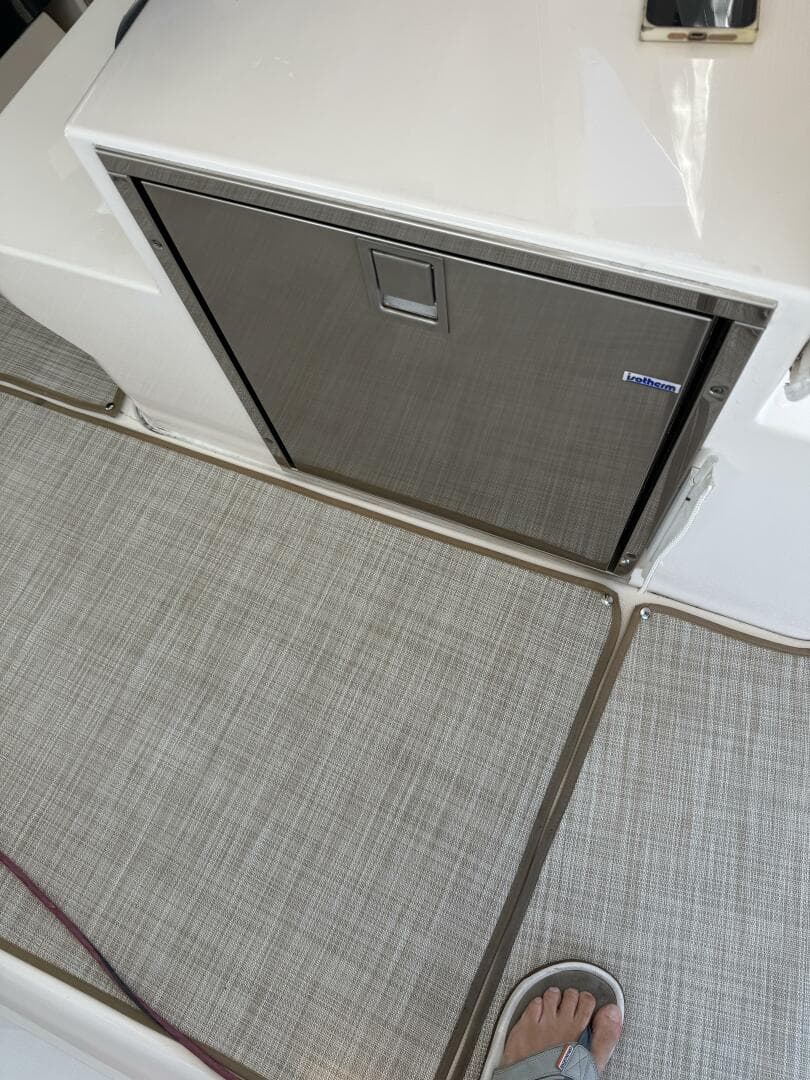 2013 Pursuit 365 Sci — photo 22