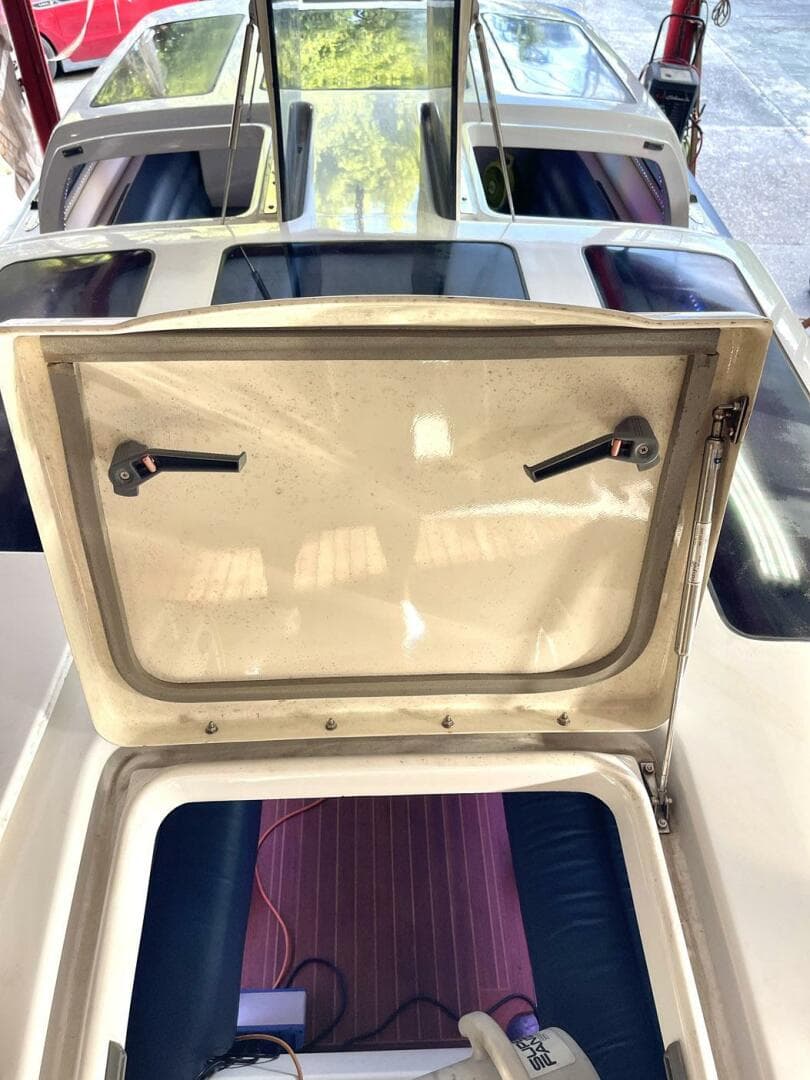 2008 Goetz Custom Boats 33 Limo Tender — photo 13
