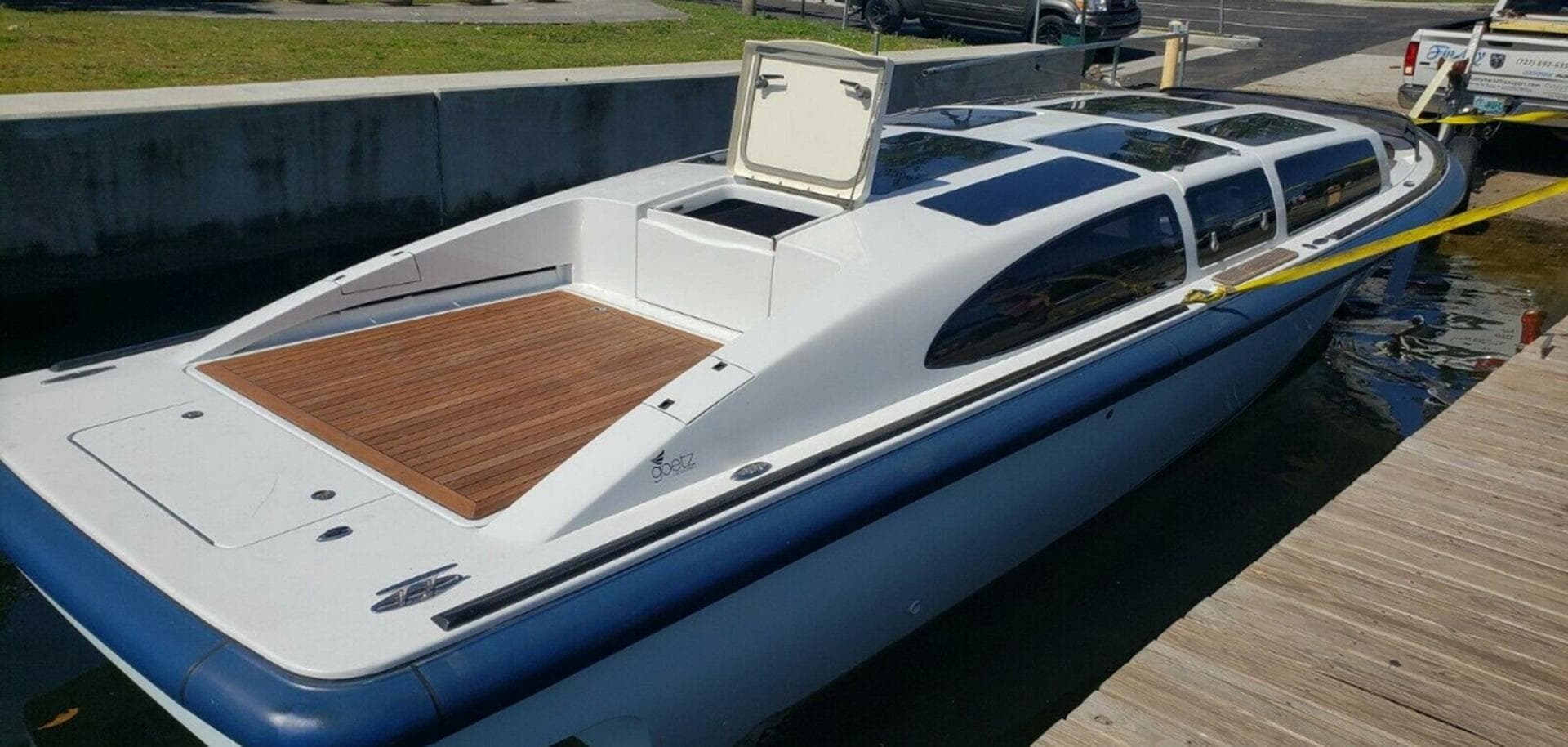 2008 Goetz Custom Boats 33 Limo Tender — photo 2