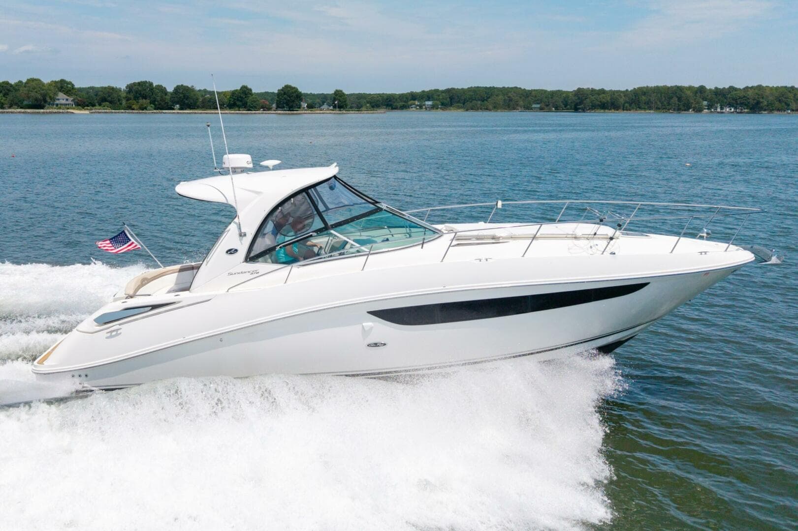 2013 Sea Ray 370 Sundancer — photo 51