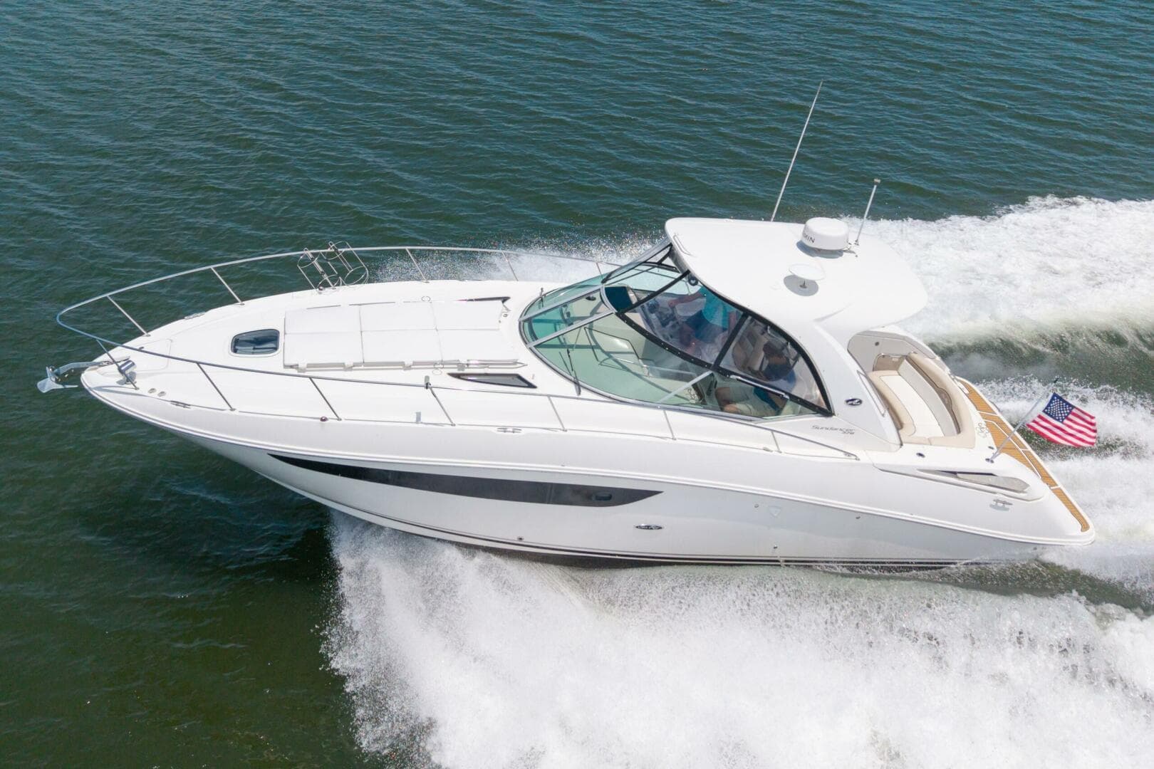 2013 Sea Ray 370 Sundancer — photo 48