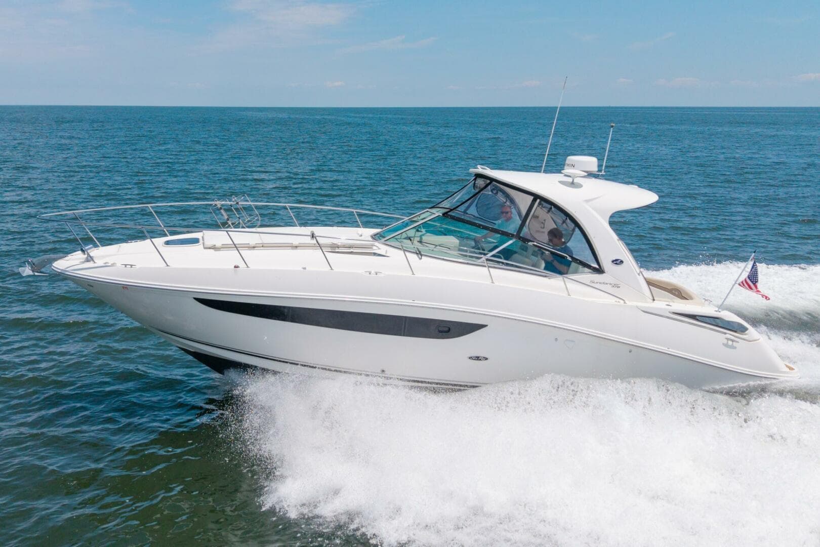 2013 Sea Ray 370 Sundancer — photo 50